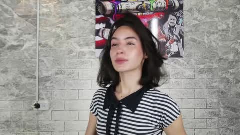 Snapshot of ross_b1 chatting on February 21, 2025, 11:01 am ROSS - online show from February 21, 2025, 11:01 am