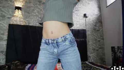 Snapshot of ross_b1 chatting on October 26, 2025, 5:30 pm ROSS - online show from October 26, 2025, 5:30 pm