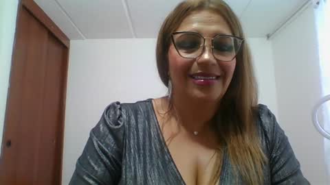 Snapshot of rossanalionheart chatting on December 30, 2024, 7:21 pm Rossana online show from December 30, 2024, 7:21 pm