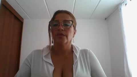 Snapshot of rossanalionheart chatting on January 6, 2025, 7:56 pm Rossana online show from January 6, 2025, 7:56 pm
