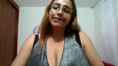 Snapshot of rossanalionheart chatting on March 2, 2025, 1:26 am Rossana online show from March 2, 2025, 1:26 am
