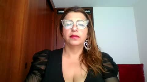 Snapshot of rossanalionheart chatting on April 11, 2026, 12:20 pm Rossana online show from April 11, 2026, 12:20 pm