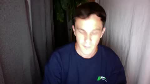 Snapshot of rosscollab chatting on November 14, 2025, 2:10 am RossCollab online show from November 14, 2025, 2:10 am