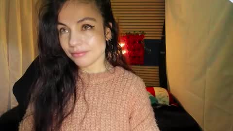 Snapshot of rosse_25 chatting on February 20, 2026, 3:12 pm Would you like to help me with supplementation and sports suits so I can compete in powerlifting online show from February 20, 2026, 3:12 pm