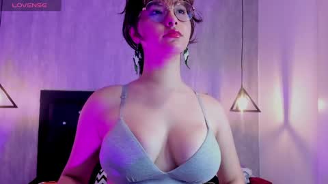Snapshot of rosse__garden chatting on May 26, 2026, 12:01 pm rosse garden online show from May 26, 2026, 12:01 pm