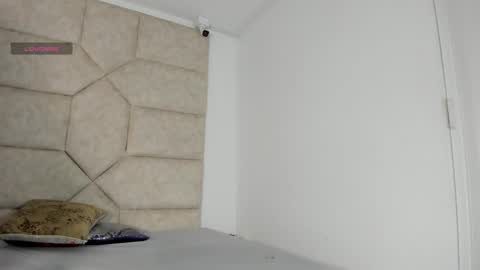 Snapshot of rosse_evans_3 chatting on September 11, 2025, 12:44 am rosse_evans_3 online show from September 11, 2025, 12:44 am