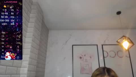 rosse jeane v online show from January 3, 2025, 8:22 pm