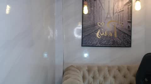 rosse jeane v online show from March 26, 2026, 1:28 pm