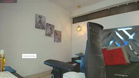 Ross online show from November 25, 2025, 4:01 am