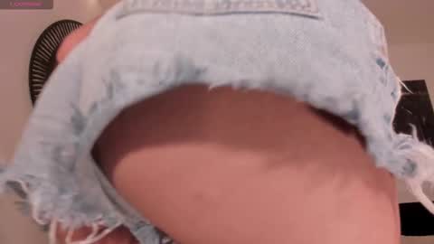 Rossie Rivers online show from February 11, 2026, 8:03 pm