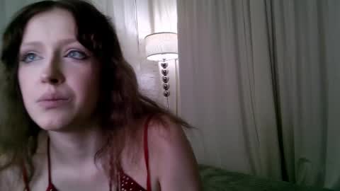Snapshot of rosy_petal chatting on May 22, 2026, 7:19 pm rosy_petal online show from May 22, 2026, 7:19 pm