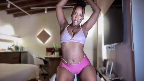 Rosy Coco online show from March 12, 2025, 12:53 am