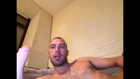 Snapshot of rotteei1 chatting on September 25, 2025, 4:05 am rotteei1 online show from September 25, 2025, 4:05 am