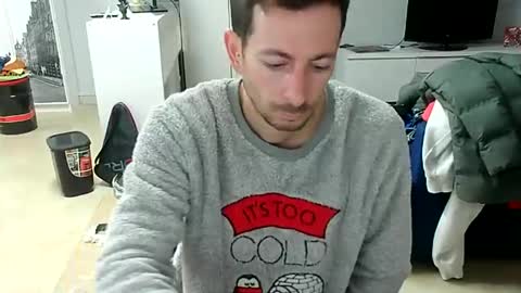 roubarixx online show from December 13, 2024, 8:20 am