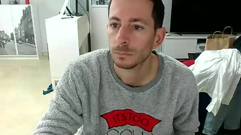 roubarixx online show from January 8, 2025, 7:55 am