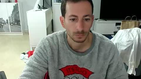 roubarixx online show from January 9, 2025, 8:45 am