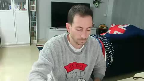 roubarixx online show from December 1, 2025, 8:52 am