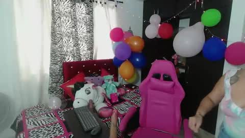 rous_kinky online show from April 29, 2026, 3:49 pm