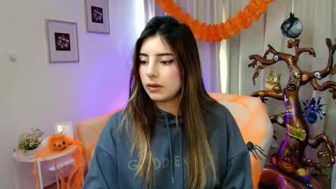 Rousee online show from October 23, 2025, 1:32 pm