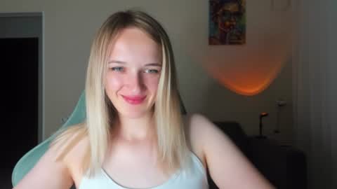Snapshot of rousereed chatting on July 4, 2026, 11:22 pm Rouse online show from July 4, 2026, 11:22 pm