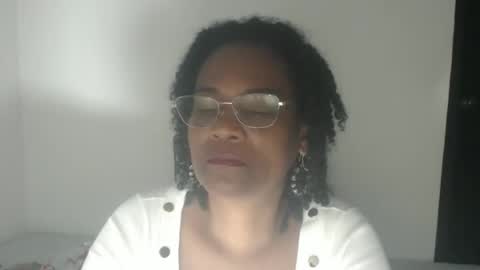 luxa online show from December 18, 2025, 1:55 am