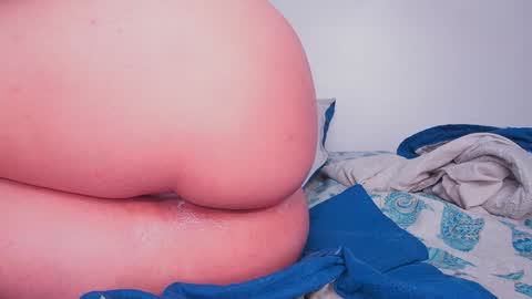 Snapshot of rousse_coup chatting on January 12, 2025, 1:21 am Rosse and Miller online show from January 12, 2025, 1:21 am