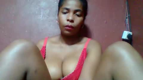 rovaelyah online show from February 9, 2026, 3:27 pm