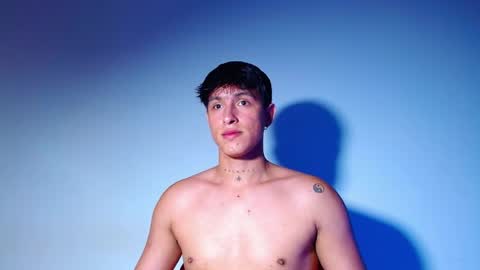 rowanboy23 online show from April 11, 2026, 11:20 pm