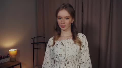 Snapshot of rowenacroyle chatting on February 10, 2025, 4:04 pm Stella online show from February 10, 2025, 4:04 pm