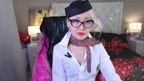 Roxalana online show from March 22, 2026, 8:23 pm