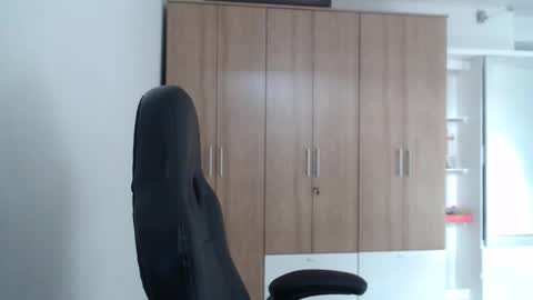 Roxana online show from March 16, 2026, 9:30 pm