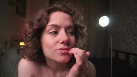 Roxy online show from April 20, 2026, 7:11 am