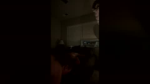 Snapshot of roxannarosexxx chatting on June 7, 2026, 3:32 am RoxannaRose online show from June 7, 2026, 3:32 am