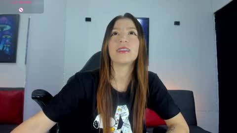 roxanne online show from March 18, 2026, 7:50 pm