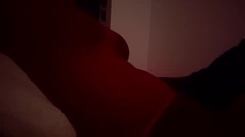 Snapshot of roxi6969 chatting on February 16, 2025, 3:27 pm Power play online show from February 16, 2025, 3:27 pm