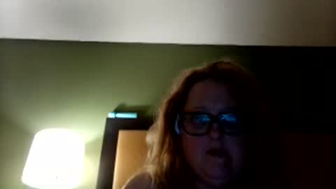 Snapshot of roxi7039 chatting on February 27, 2026, 6:57 am Roxi online show from February 27, 2026, 6:57 am