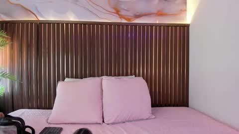 Roxie  online show from February 20, 2026, 12:05 pm