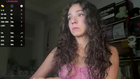 Snapshot of roxieflexie chatting on October 2, 2025, 9:33 pm Roxie online show from October 2, 2025, 9:33 pm
