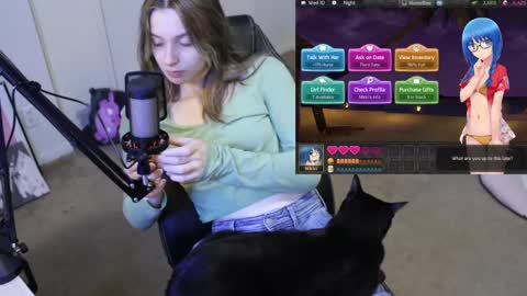 roxie online show from October 9, 2025, 8:40 pm