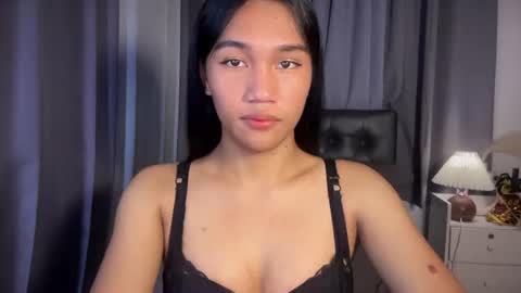 Snapshot of roxiethogersen chatting on July 20, 2026, 8:39 am roxiethogersen online show from July 20, 2026, 8:39 am