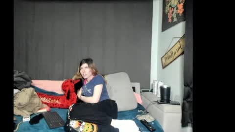 Snapshot of roxihazeleyes chatting on February 23, 2026, 11:57 pm roxihazeleyes online show from February 23, 2026, 11:57 pm