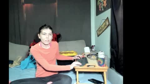 Snapshot of roxihazeleyes chatting on March 28, 2026, 11:37 pm roxihazeleyes online show from March 28, 2026, 11:37 pm