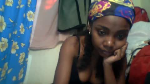 Snapshot of roxilita chatting on July 7, 2026, 6:58 am Roxilita online show from July 7, 2026, 6:58 am