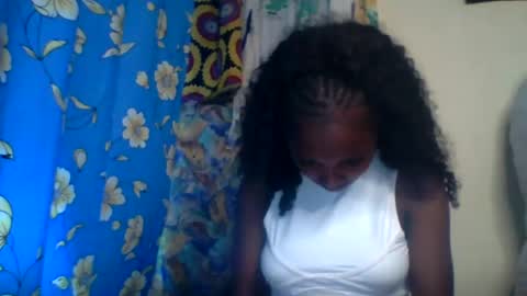 Snapshot of roxilita chatting on July 10, 2026, 2:30 pm Roxilita online show from July 10, 2026, 2:30 pm