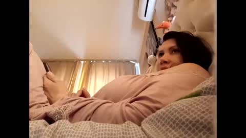 ROXOLANAA SEXY online show from April 1, 2026, 11:00 am