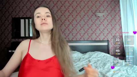 Snapshot of roxxana_xxxx chatting on February 18, 2025, 12:49 pm roxxana_xxxx online show from February 18, 2025, 12:49 pm