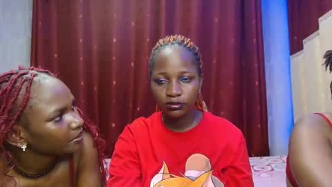 Roxy online show from April 15, 2026, 11:16 pm