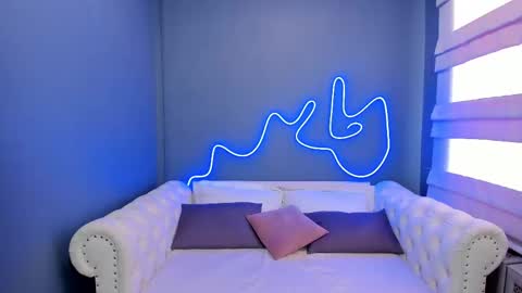 Roxy online show from February 15, 2025, 7:16 am