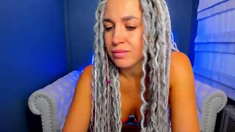 Roxy online show from September 11, 2025, 1:28 am