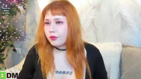 Snapshot of roxy_moor chatting on June 17, 2026, 9:01 am Roxy online show from June 17, 2026, 9:01 am